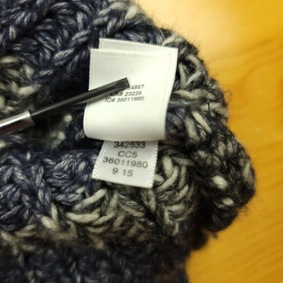 Victorias‎ Secret Womens L Sweater Bulky Blue Gray Stripe Chunky Knit Wool Blend - Picture 9 of 13